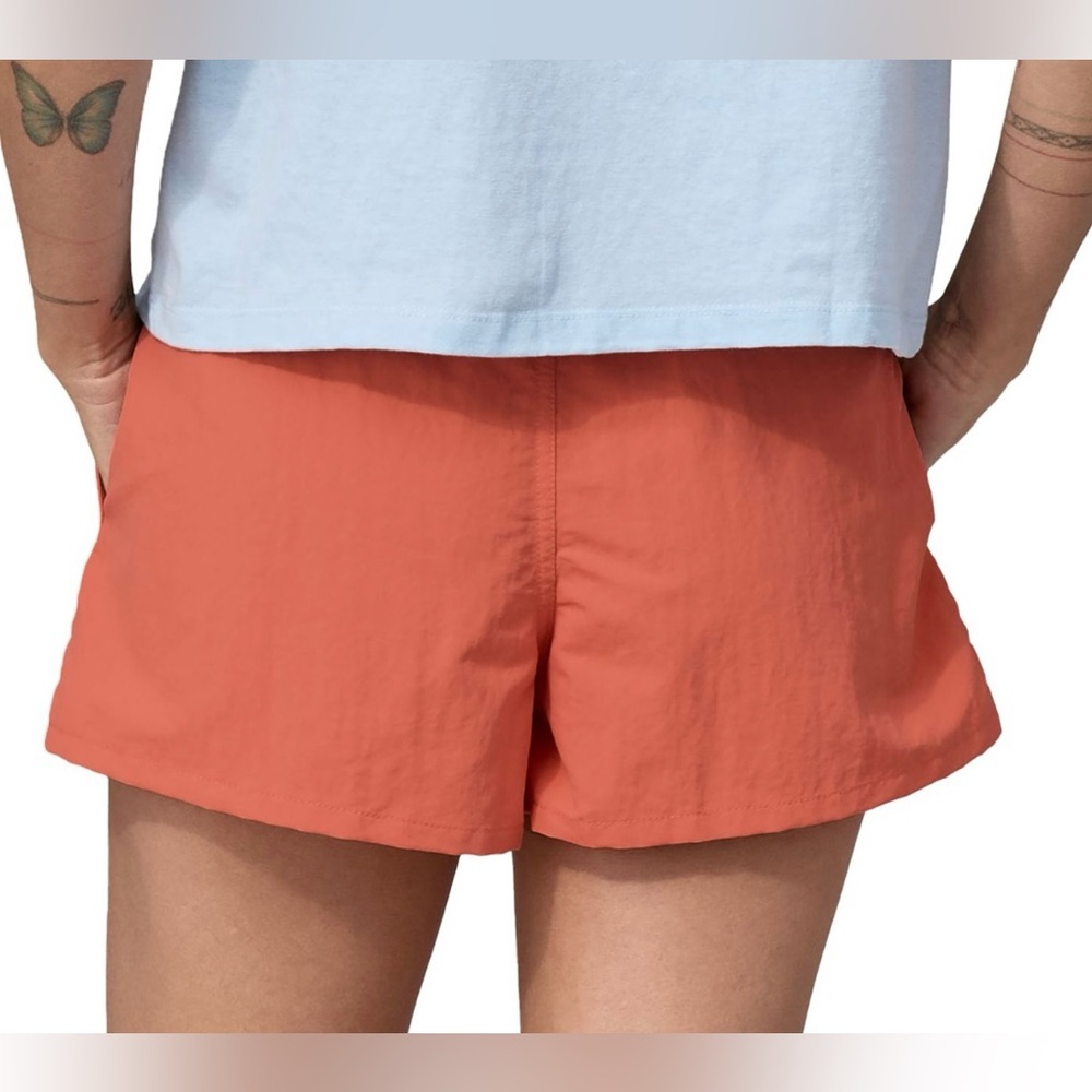 Patagonia Women's Barely Baggies Shorts - 2½" - Large NWT - Picture 4 of 8